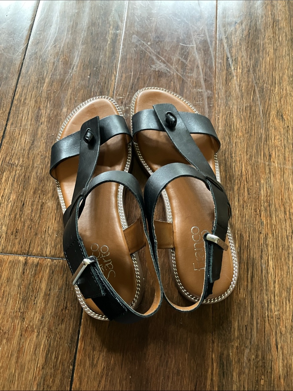 Franco Sarto Black Leather Toe-Ring Sandals with Brown Footbed